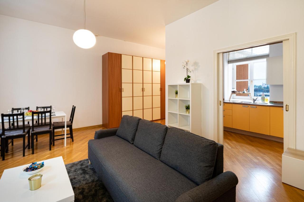 Old Riga Two Floor Palasta Loft Apartment With River View Ngoại thất bức ảnh