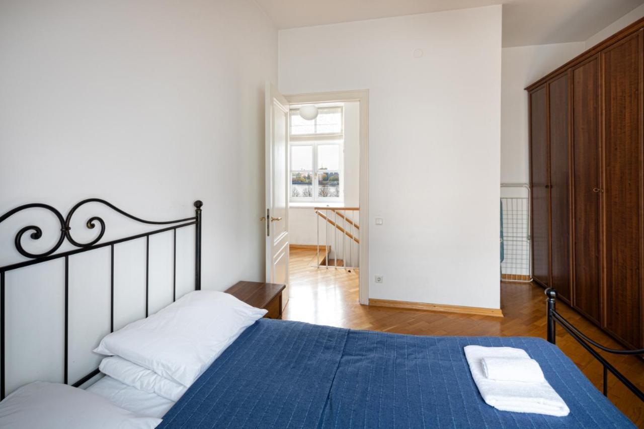 Old Riga Two Floor Palasta Loft Apartment With River View Ngoại thất bức ảnh