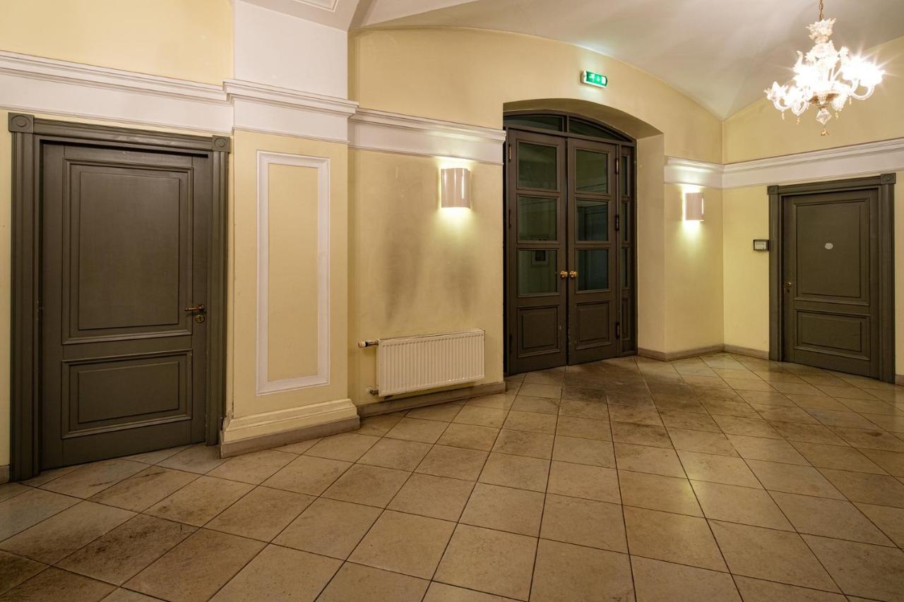 Old Riga Two Floor Palasta Loft Apartment With River View Ngoại thất bức ảnh