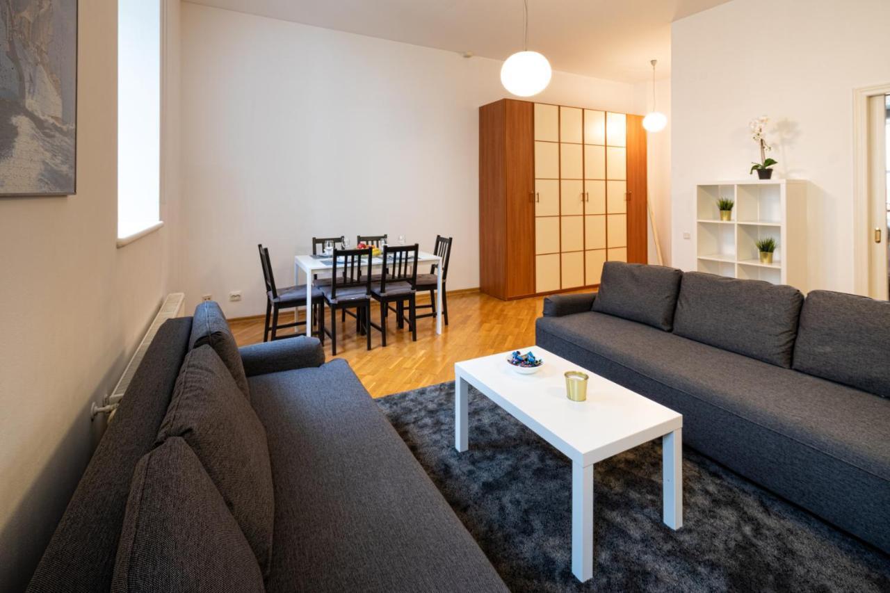 Old Riga Two Floor Palasta Loft Apartment With River View Ngoại thất bức ảnh